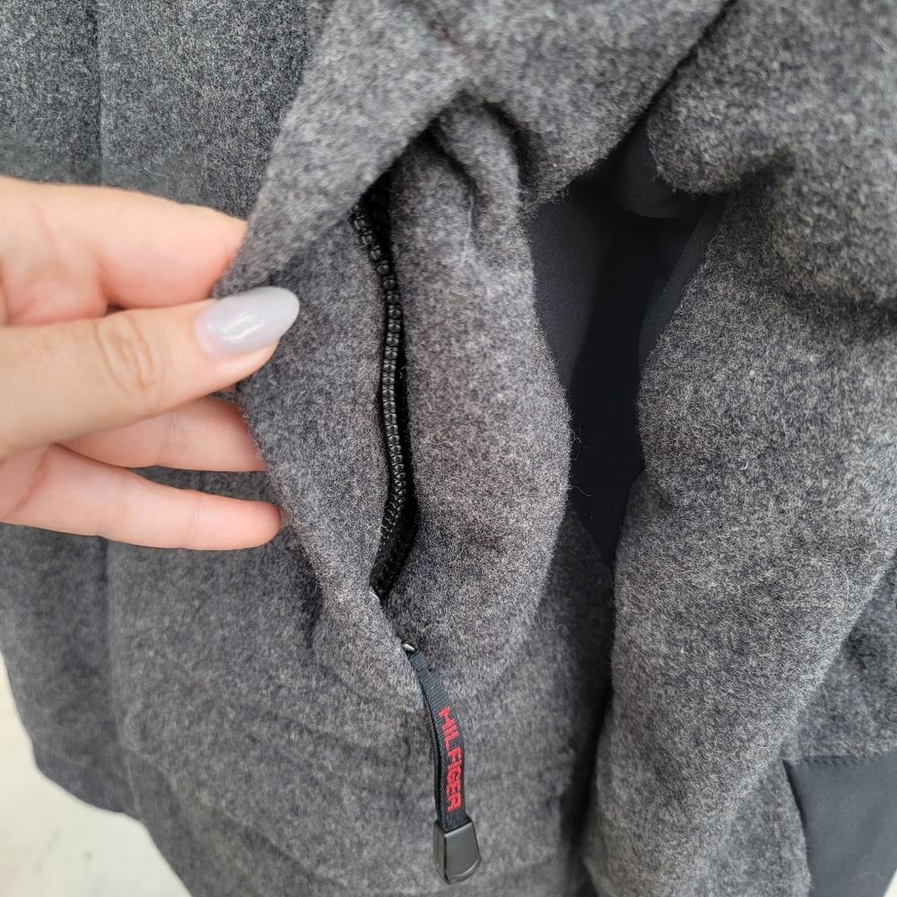 Tommy Hilfiger 2004 Gray and Black Wool Coat /Jacket Size L - Picture 8 of 15
